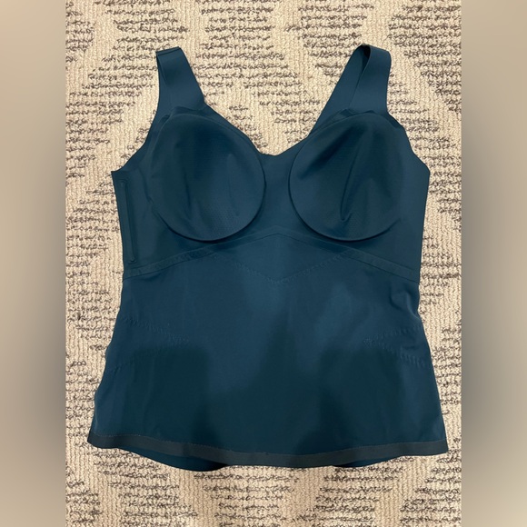 Honeylove Liftwear Bundle of two Teal tanks - Picture 12 of 16